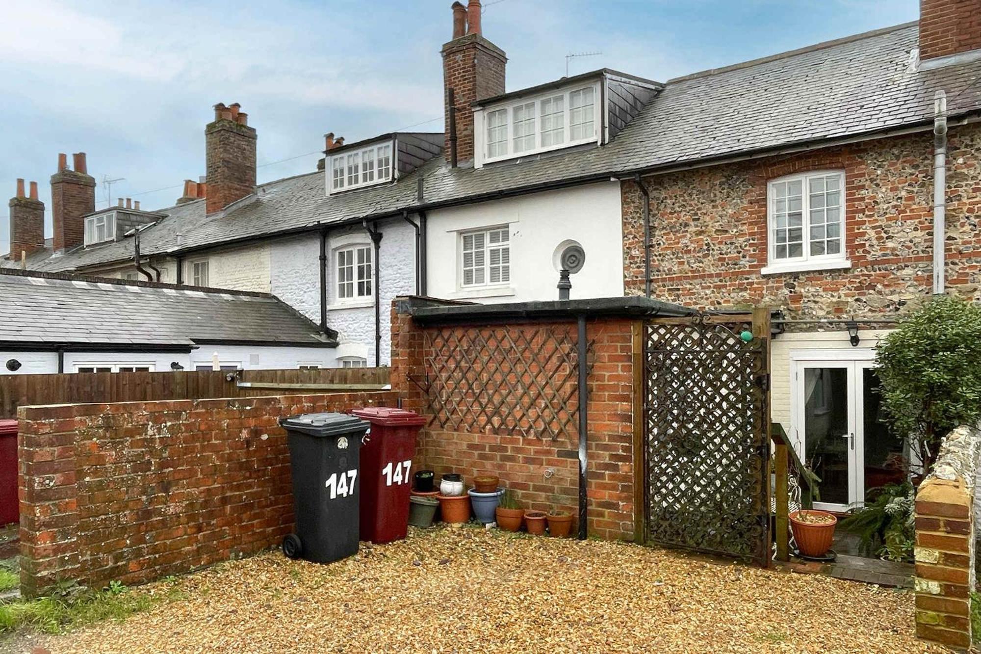 Beautiful Georgian Home In The Heart Of Chichester Exterior photo